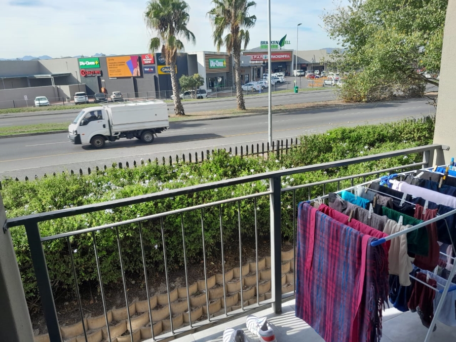 To Let 2 Bedroom Property for Rent in Morgenster Heights Western Cape